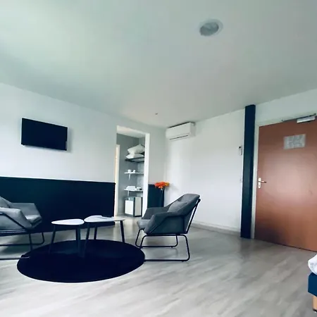 Air-lane Hotel