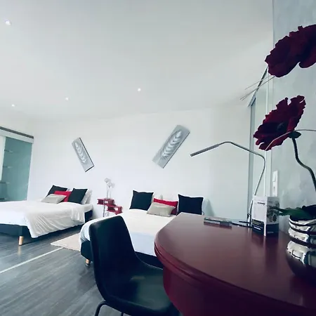 Air-lane Hotel 2*